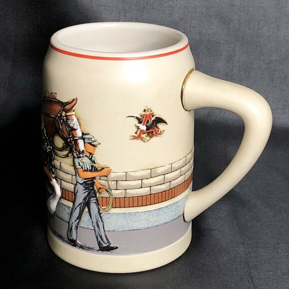 Budweiser Clydesdale 'Parade Dress' Collector Beer Stein Mug 1989 AnheuserBusch - Picture 5 of 7